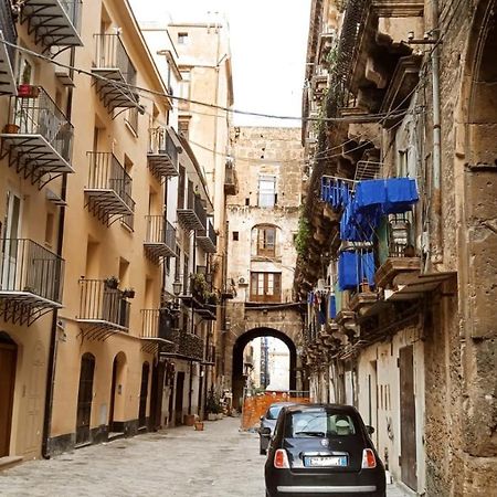 Arco Cuto Casa Vacanze パレルモ エクステリア 写真