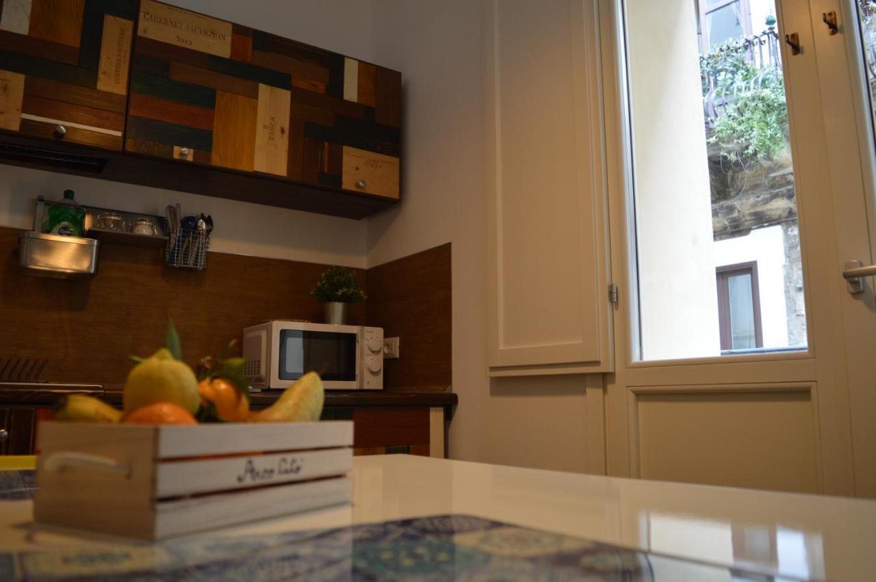 Arco Cuto Casa Vacanze パレルモ エクステリア 写真