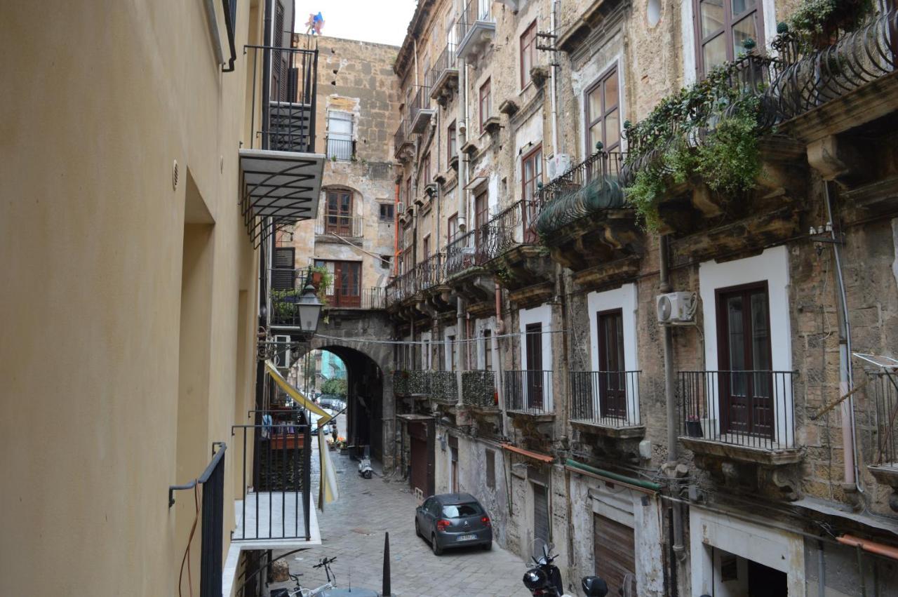 Arco Cuto Casa Vacanze パレルモ エクステリア 写真
