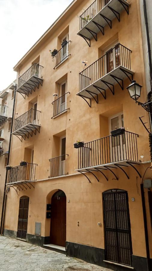 Arco Cuto Casa Vacanze パレルモ エクステリア 写真