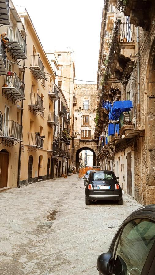 Arco Cuto Casa Vacanze パレルモ エクステリア 写真